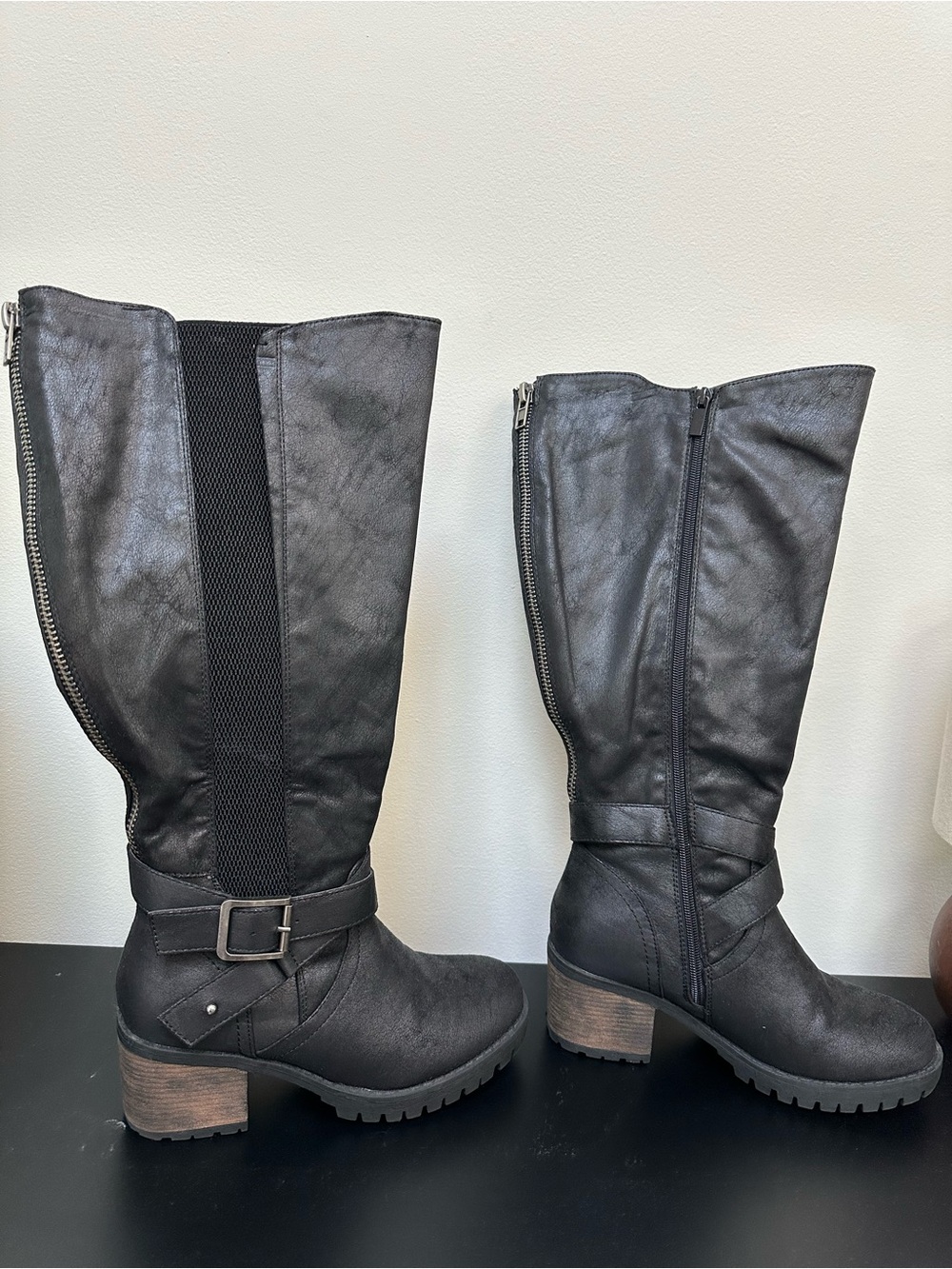 Black Wide-Calf Block Heel Women's Boots